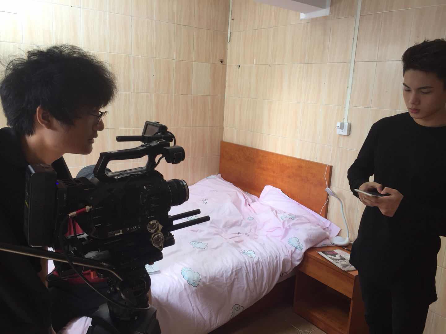 红瓜子传媒